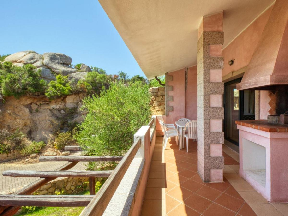 Baia Del Faro Lejlighedshotel Palau Eksteriør billede